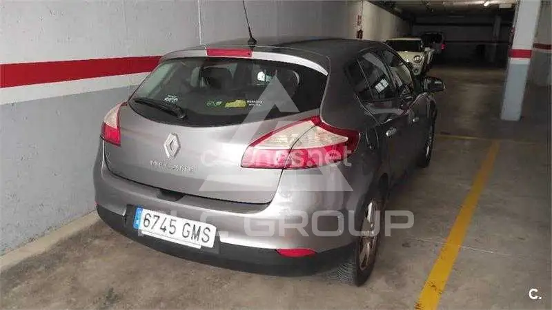 2009 Renault Megane