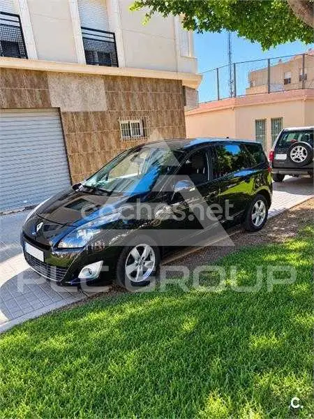 2009 Renault Grand Scenic