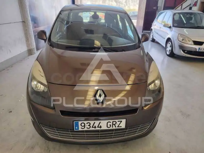 2009 Renault Grand Scenic