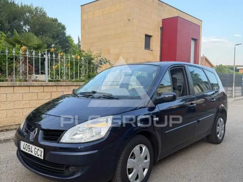 2009 Renault Grand Scenic