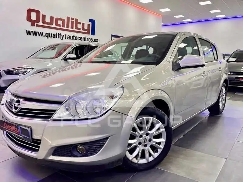 2009 Opel Astra
