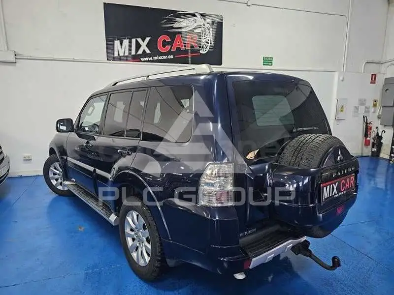 2010 Mitsubishi MONTERO