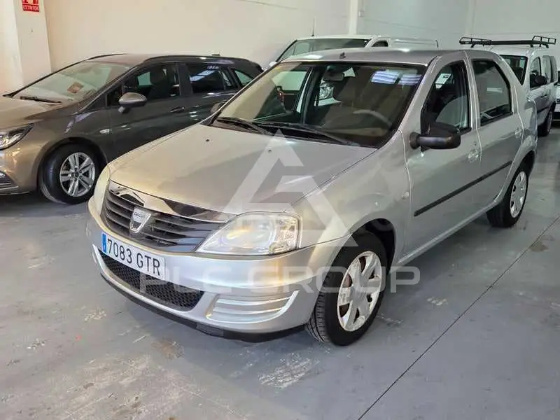 2010 Dacia Logan