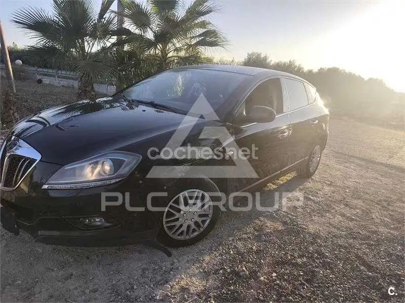 2010 Lancia Delta