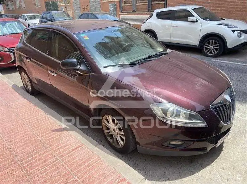 2010 Lancia Delta