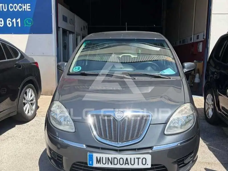 2010 Lancia Musa