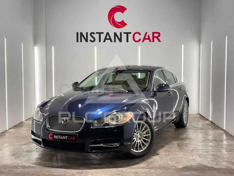 2010 Jaguar XF