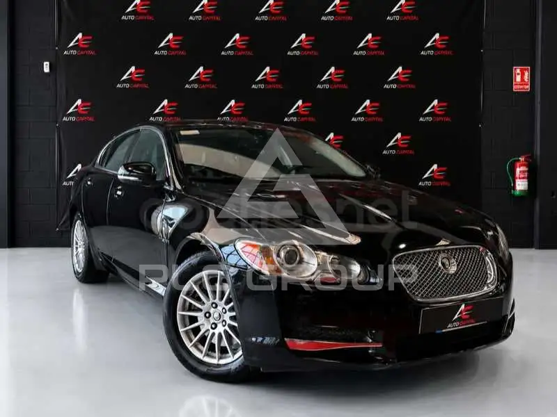 2010 Jaguar XF