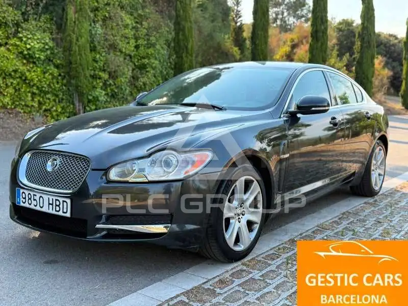 2010 Jaguar XF