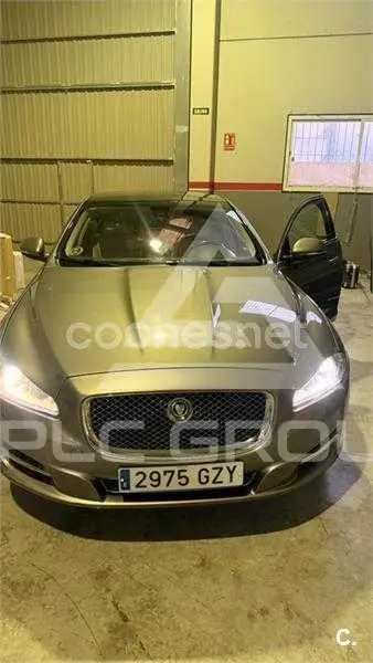 2010 Jaguar XJ