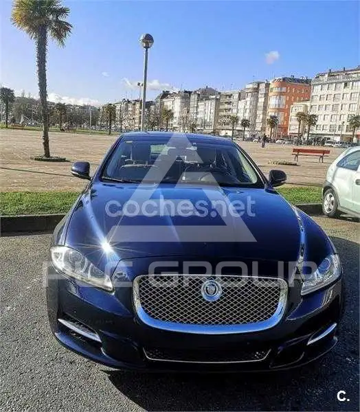 2010 Jaguar XJ