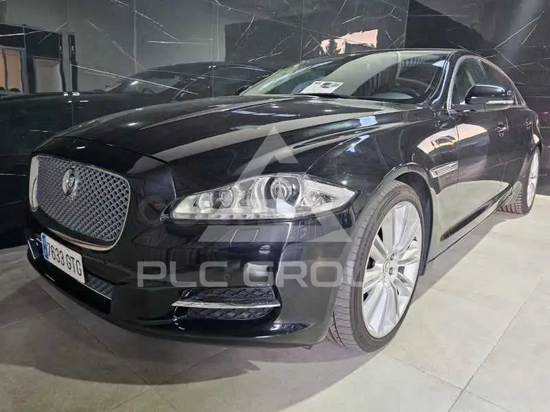 2010 Jaguar XJ
