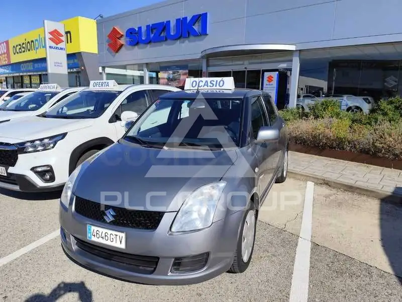 2010 Suzuki SWIFT