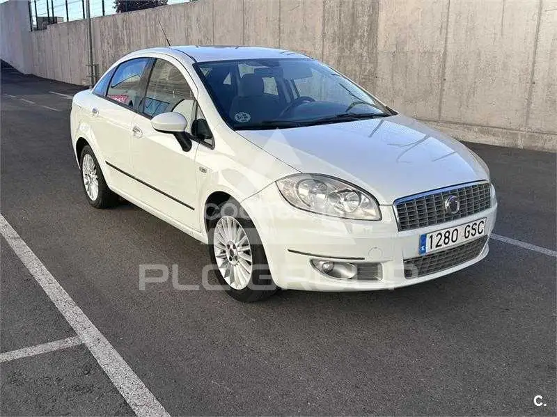 2010 Fiat Linea