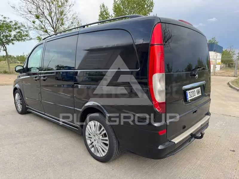 2010 Mercedes Benz Viano