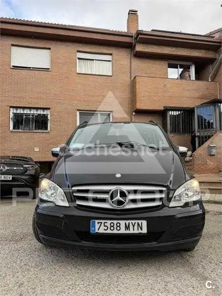 2010 Mercedes Benz Viano