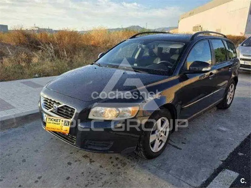 2010 Volvo V50
