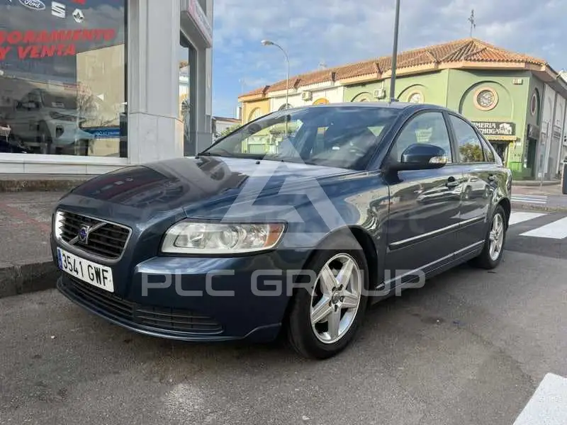 2010 Volvo S40