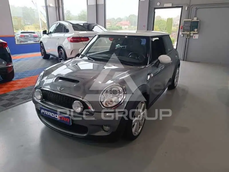 2010 Mini COOPER