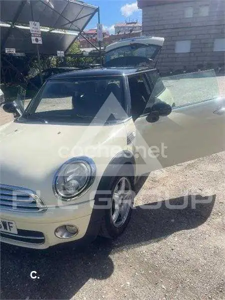 2010 Mini COOPER