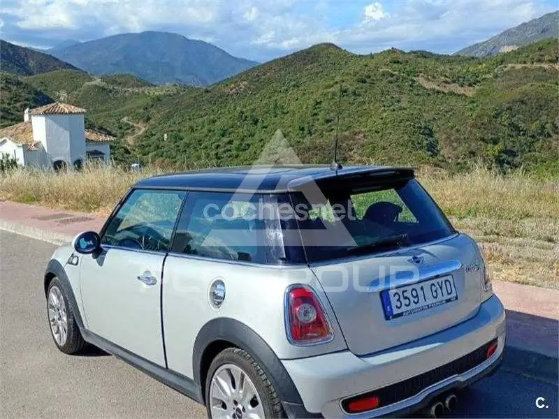 2010 Mini COOPER