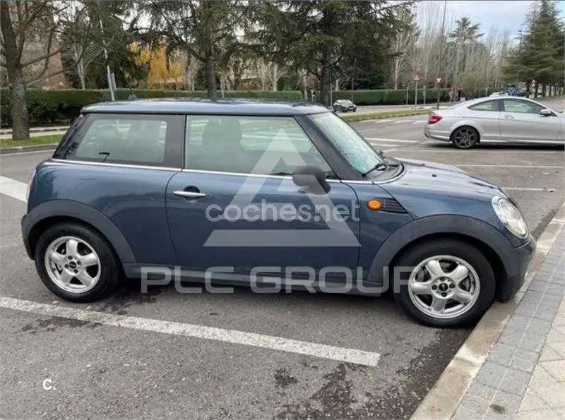 2010 Mini COOPER