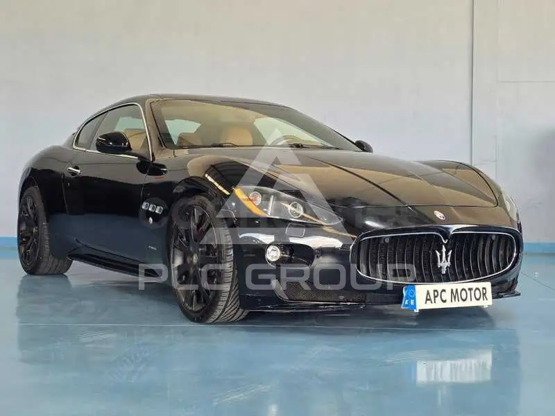 2010 Maserati GRANTURISMO