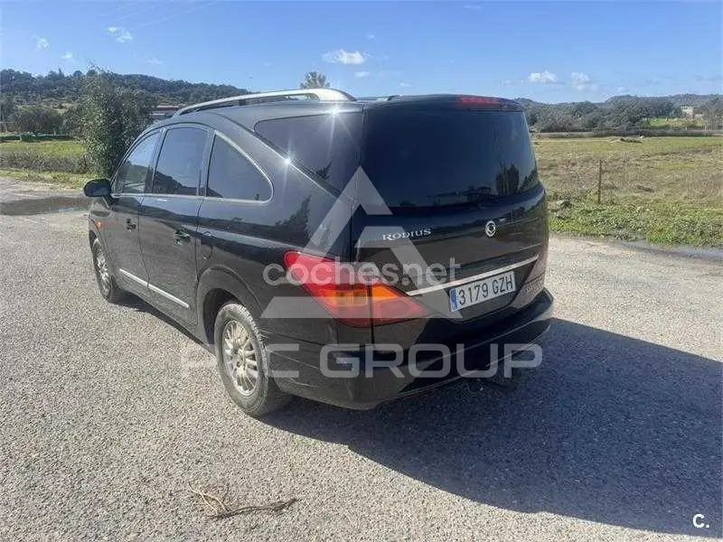 2010 Ssangyong Rodius