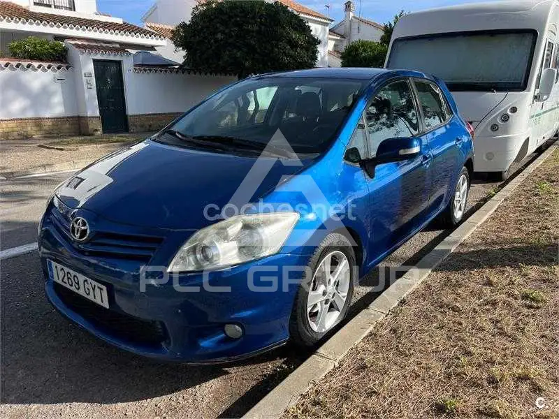 2010 Toyota AURIS