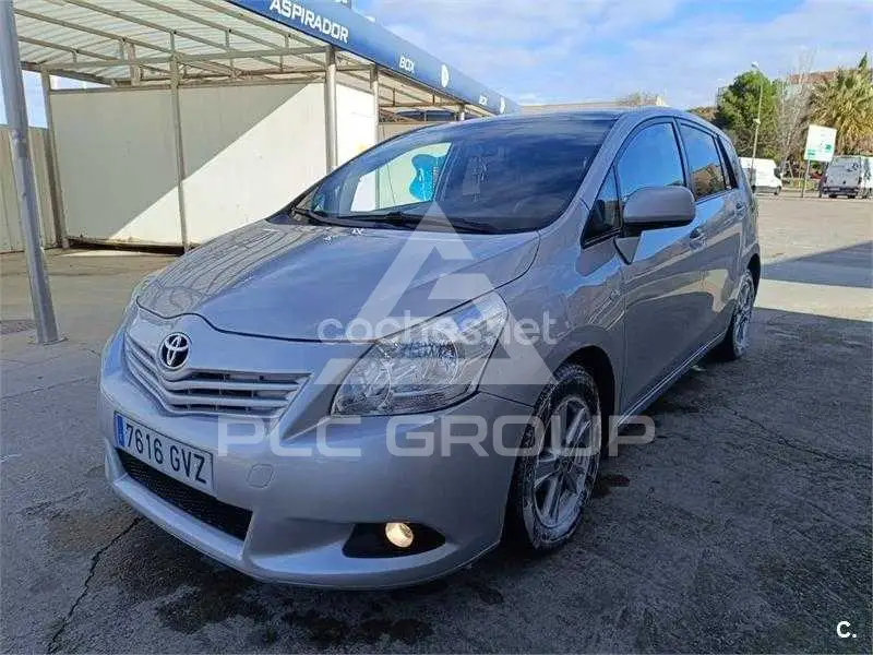 2010 Toyota VERSO