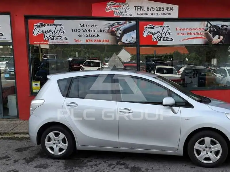 2010 Toyota VERSO