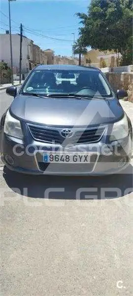 2010 Toyota Avensis