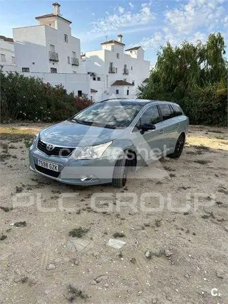 2010 Toyota Avensis