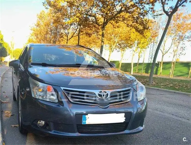 2010 Toyota Avensis