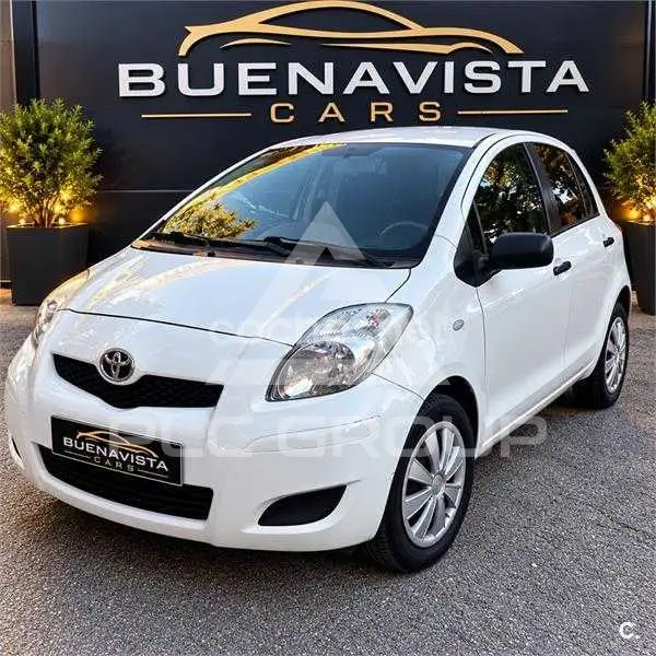 2010 Toyota YARIS