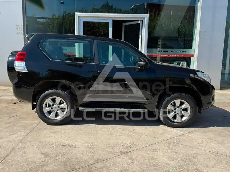 2010 Toyota LAND CRUISER