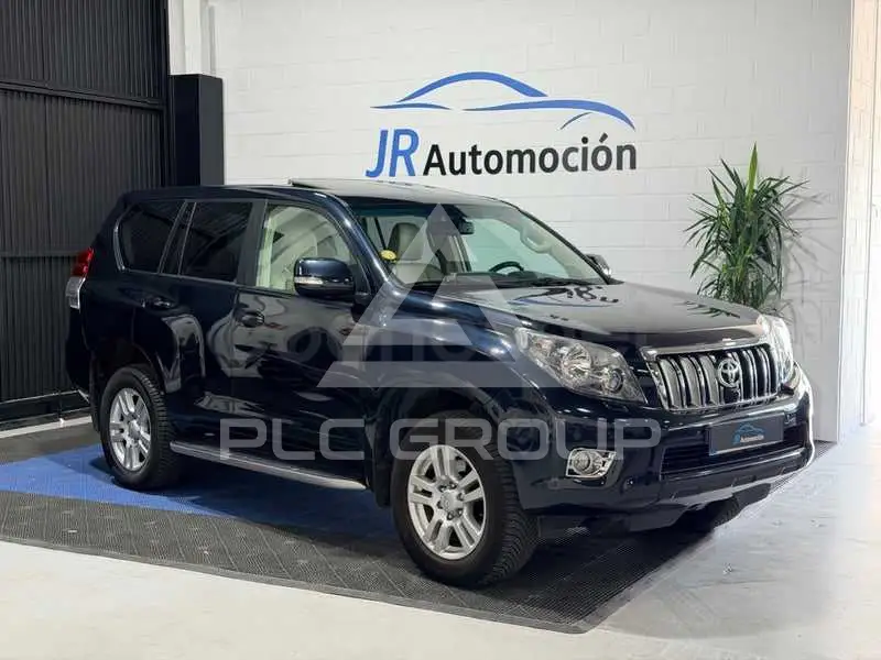 2010 Toyota LAND CRUISER