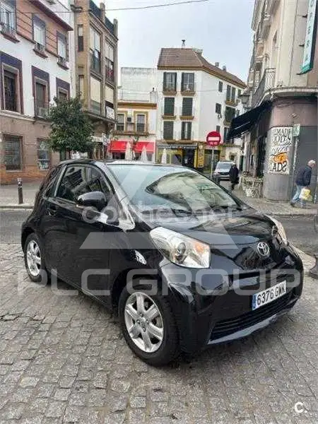 2010 Toyota IQ
