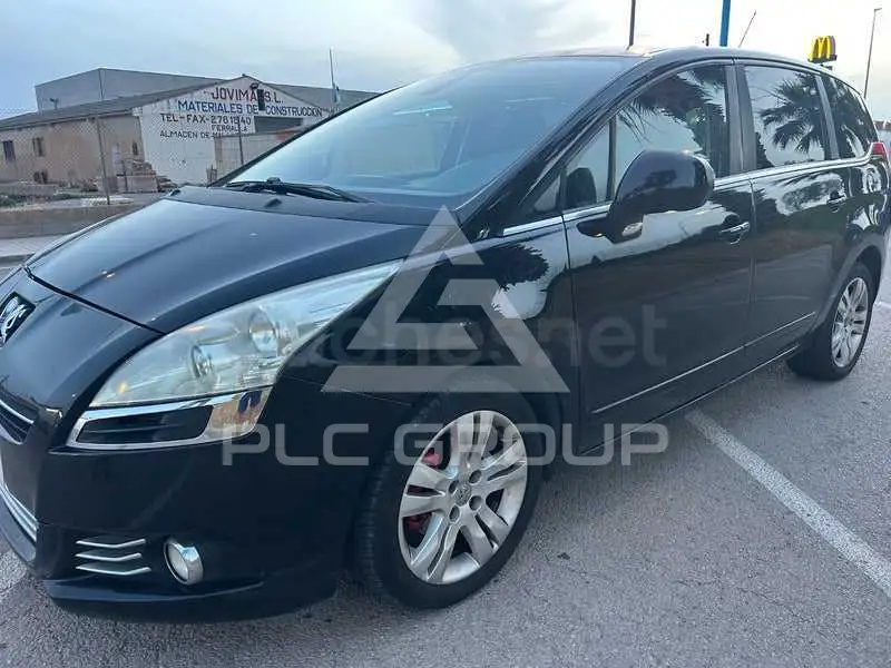 2010 Peugeot 5008