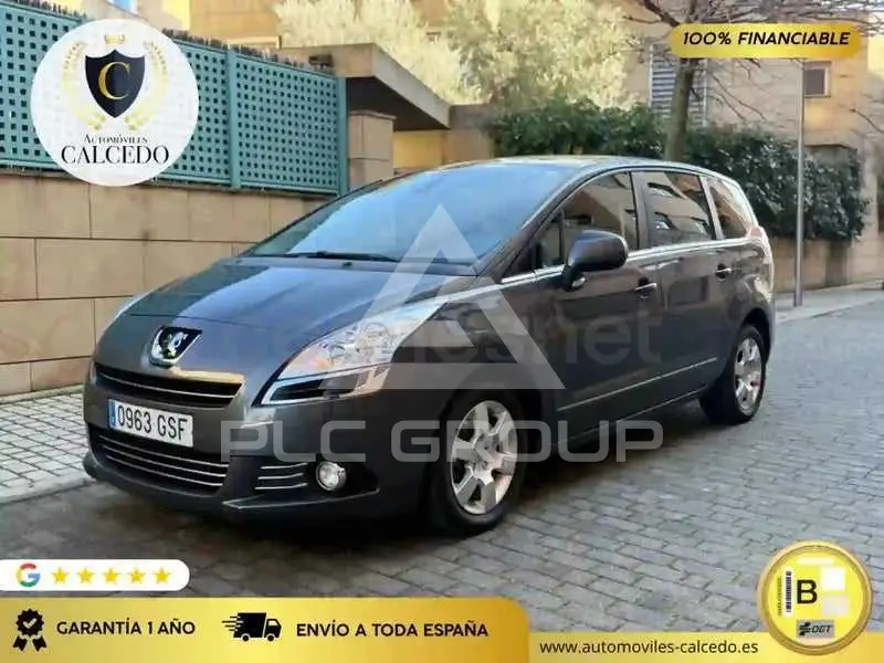 2010 Peugeot 5008