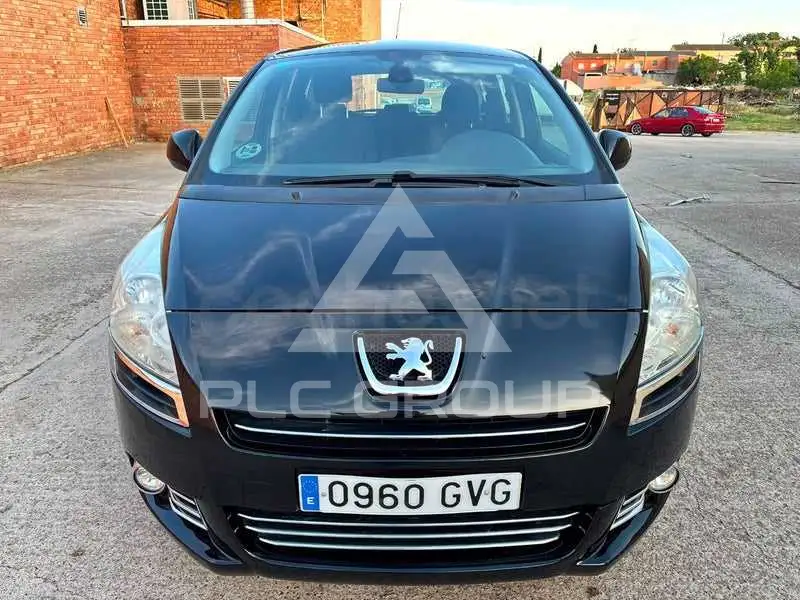2010 Peugeot 5008
