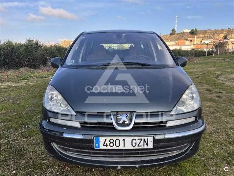 2010 Peugeot 807