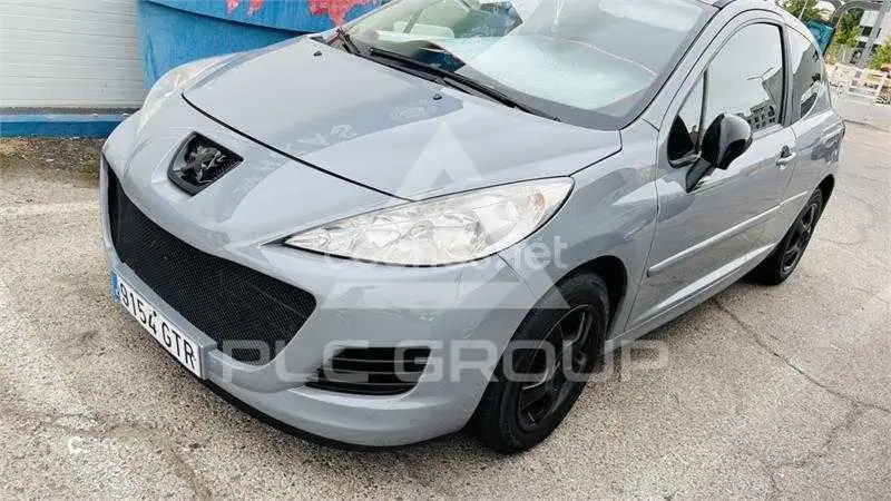 2010 Peugeot 207