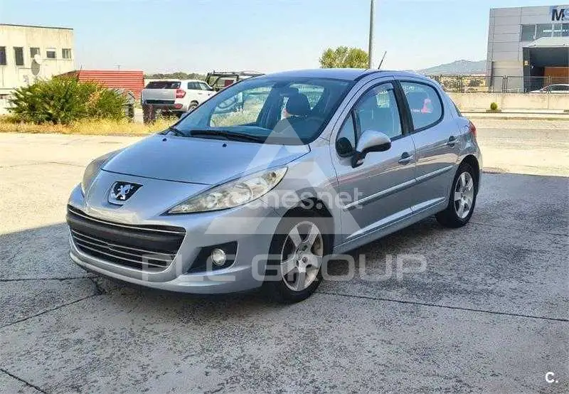 2010 Peugeot 207