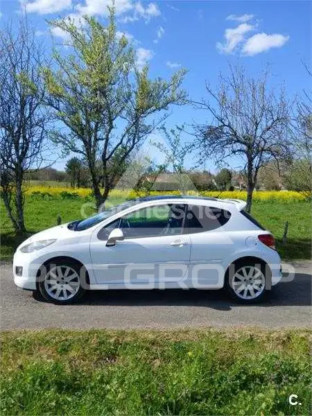 2010 Peugeot 207