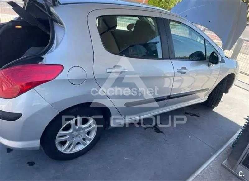 2010 Peugeot 308
