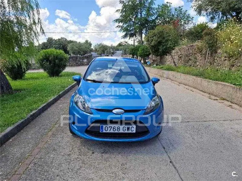 2010 Ford FIESTA