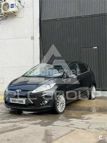 2010 Ford FIESTA