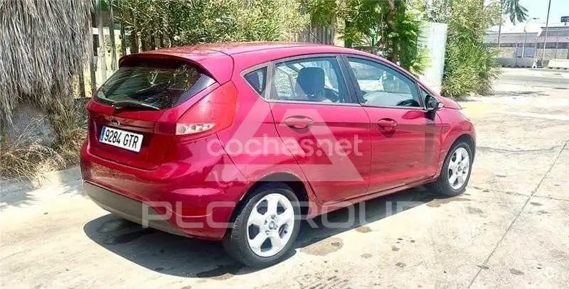2010 Ford FIESTA