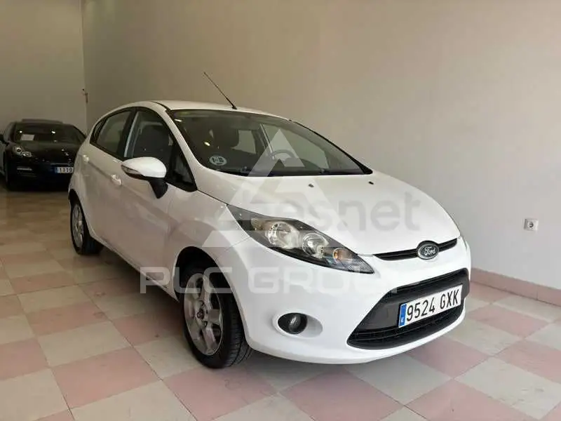 2010 Ford FIESTA